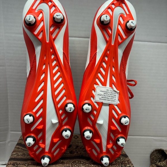 Nike Football Cleats Size 13.5 Mens Orange White Flash Vapor 3/4 TD 645729-118 - Picture 5 of 12